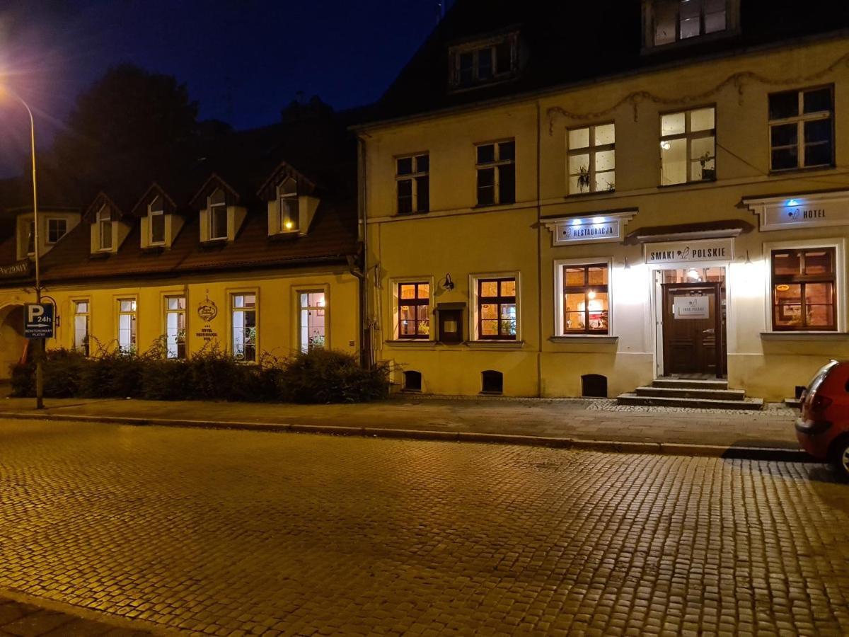 Hotel Zajazd Kultury, Dawniej Pocztowy Ζιελόνα Γκόρα Εξωτερικό φωτογραφία