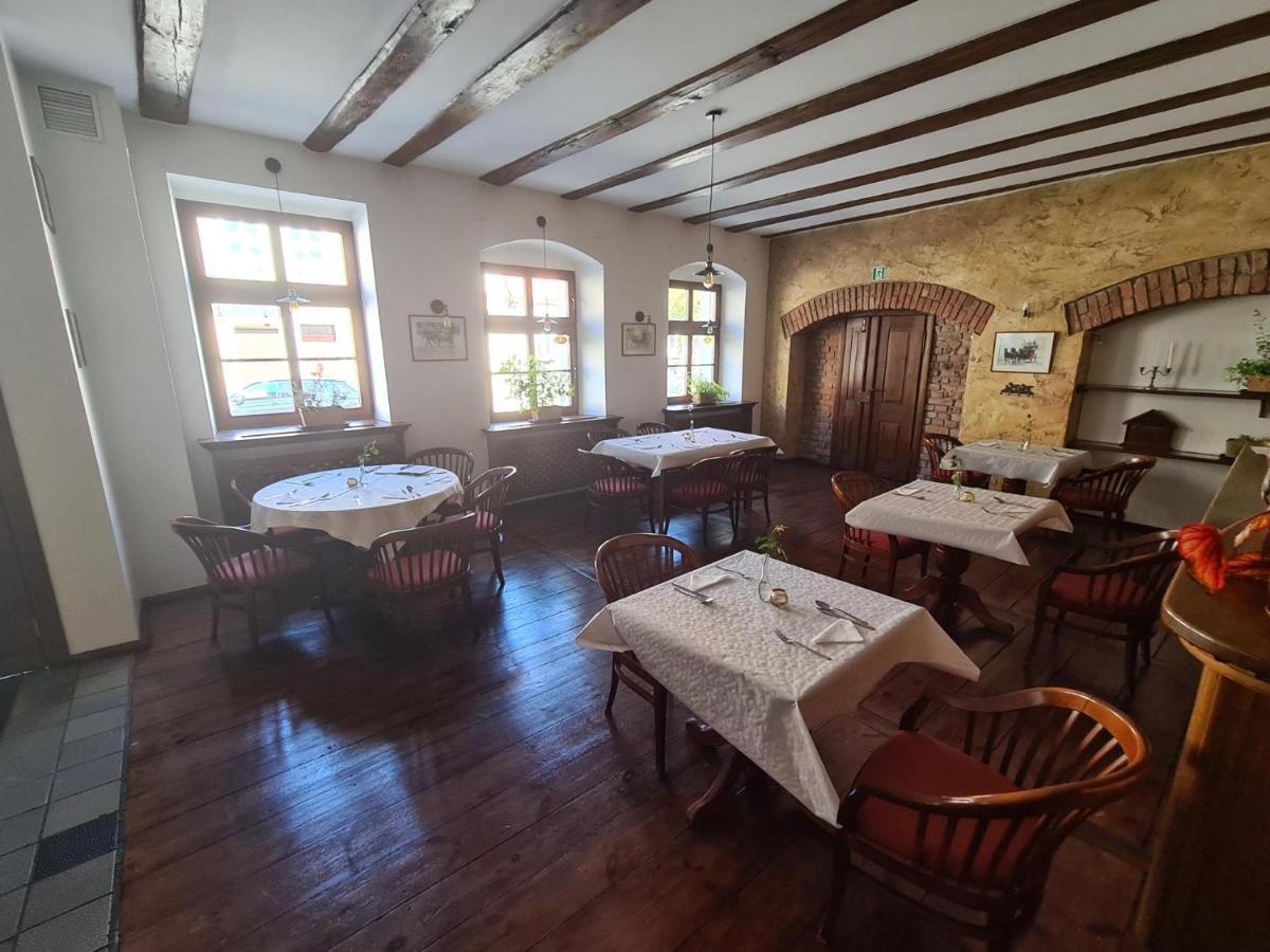 Hotel Zajazd Kultury, Dawniej Pocztowy Ζιελόνα Γκόρα Εξωτερικό φωτογραφία